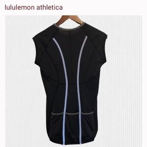 Lululemon Cycling Jersey Black Reflective 3 Pouch Back